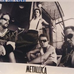 Metallica Signed full band 8 X10 Photo Certified with coa