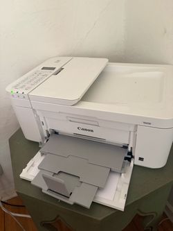 Canon TR4720 All-in-One Printer with paper
