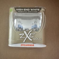 Sylvania ZXE GOLD Headlights Bulbs