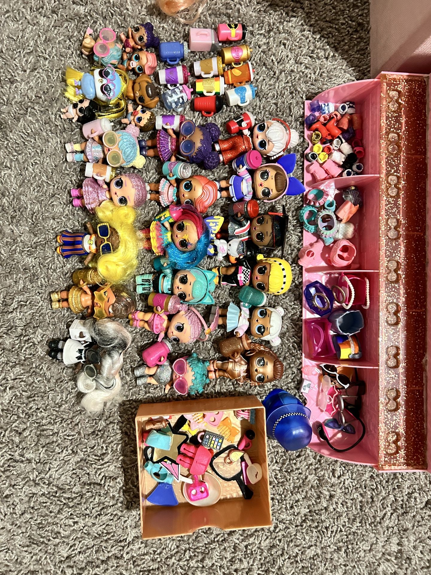 LOL Dolls Collection