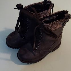 Black Toddler Boots - Size 6