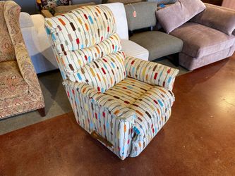 LA-Z-BOY Recliner Chair with Colorful Abstract Pattern