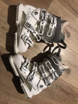 Salomon Ski Boots Women, Youth 230-235 mm