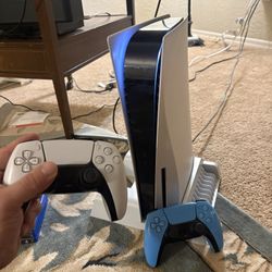 PS5 + 2 Controllers + Games!
