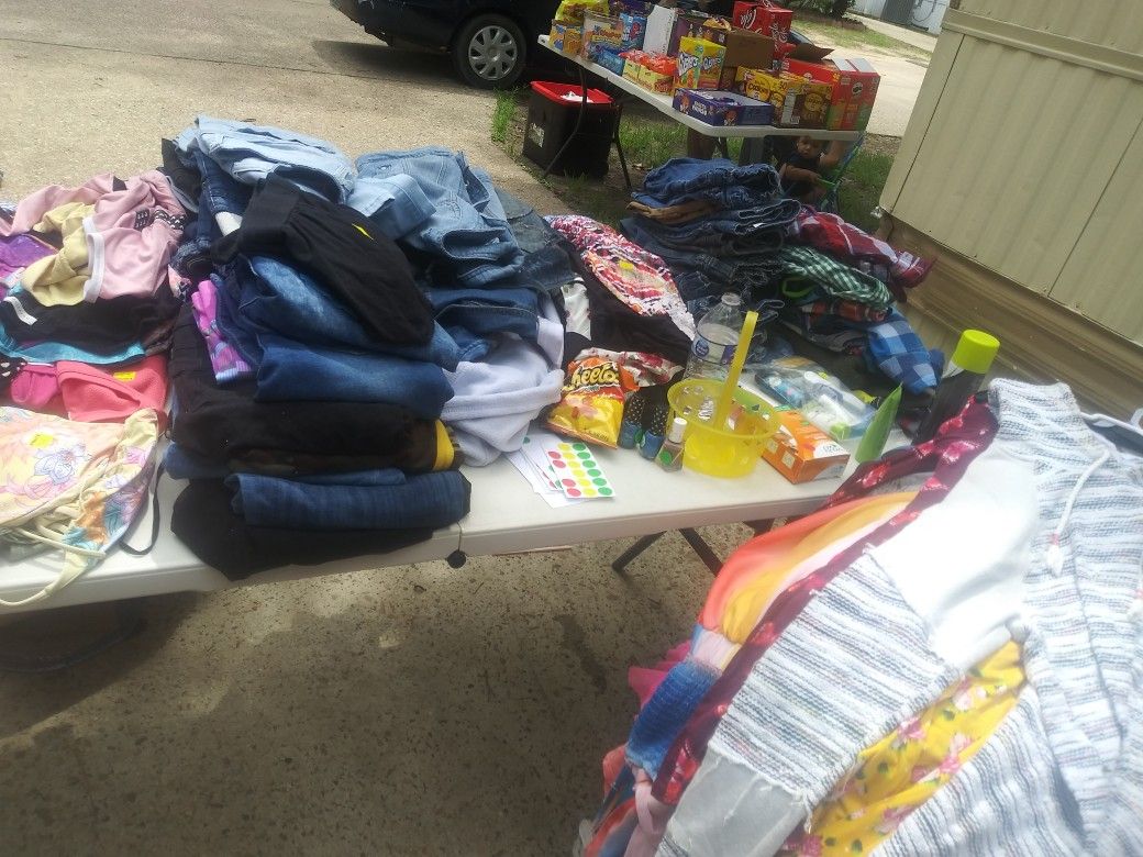 Garage Sell