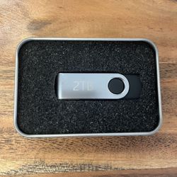 USB Flash Drive 2Tb Memory Stick Metal USB Drive Data Storage with Keychain Design Pen Drive Jump Drive for Data Backup 