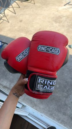 Boxing gloves