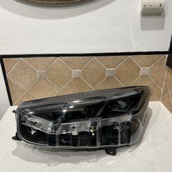 2025 2026 Ford Mach E Left Driver Side Headlight Oem 