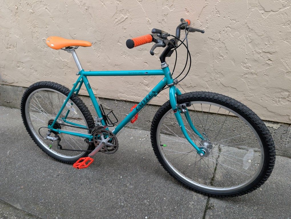 Vintage Univega Alpina Uno