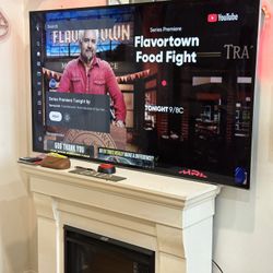 65” SAMSUNG SMART TV
