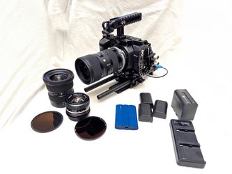 Blackmagic Pocket Cinema Camera 4K & Accessories