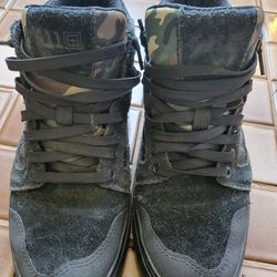5.11 sneakers size 9