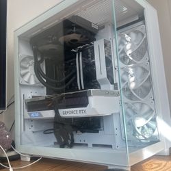 4090 Pc  $2700