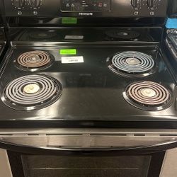 Frigidaire FFEFVS 30-in Stove 81K3I