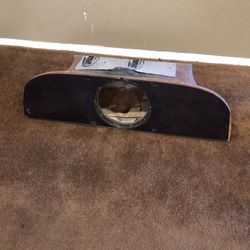 10 inch speaker box made with fiberglass very solid box