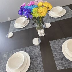 Gray wood dining room table w/ 6 chairs 