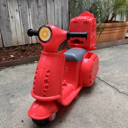 Play-Doh Pizza Delivery Scooter Playset