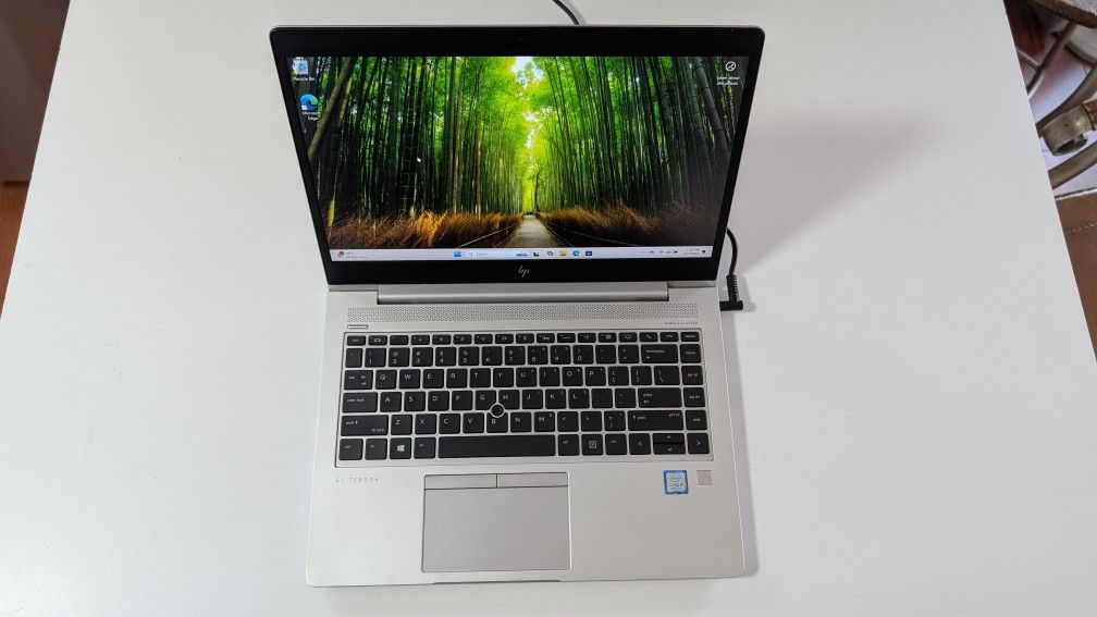 HP Notebook Laptop Elitebook i5 8265u 16GB RAM 256GB NVME SSD WIN11 Pro