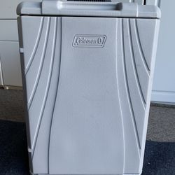 Coleman Thermoelectric 40 Qt. Cooler