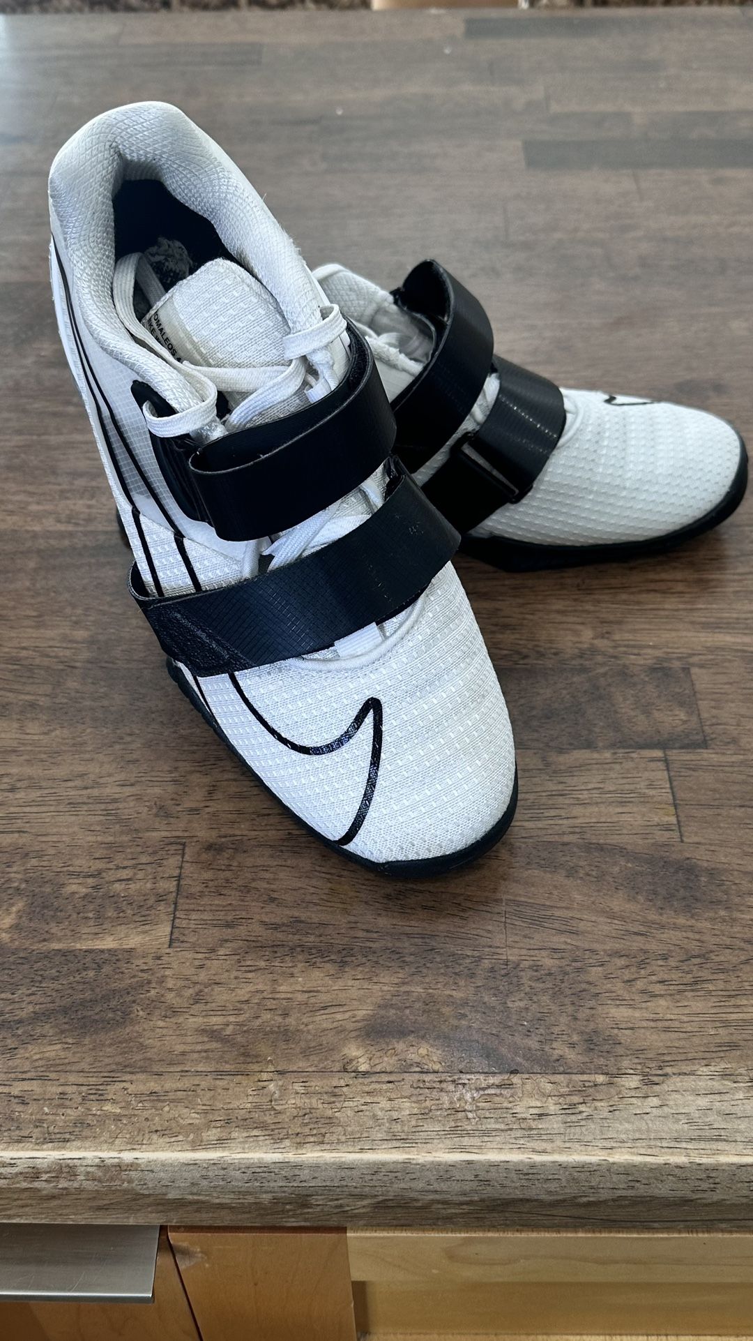 Nike Romaleos Weightlifting Shoes Size M7