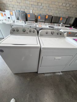 Whirlpool Washer and Dryer Set