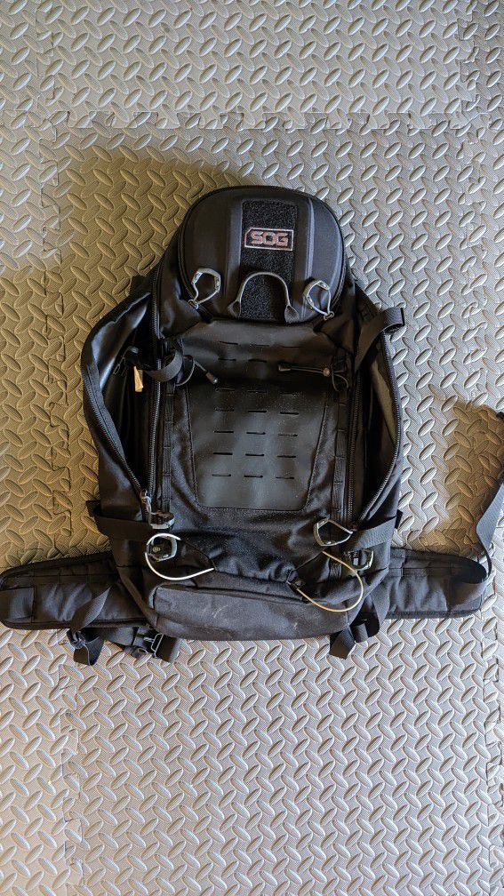 Tactical Backpack SOG 24Liter Scout. Used Only Once