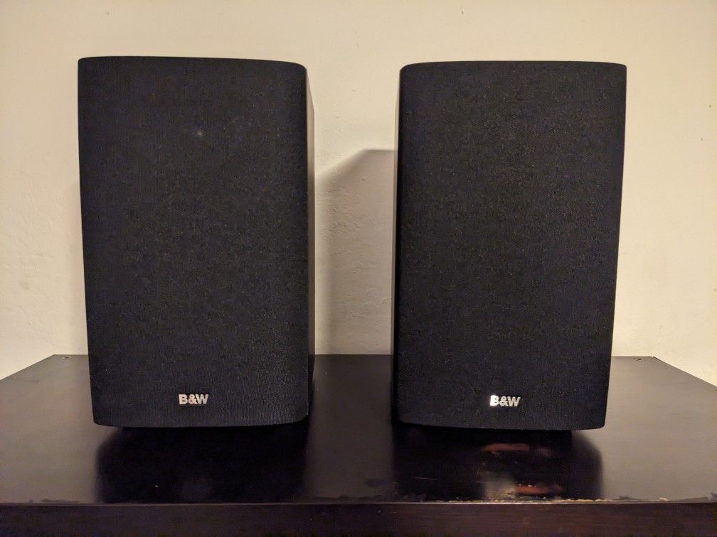 Bowers And Wilkins DM600 S3 Speakers