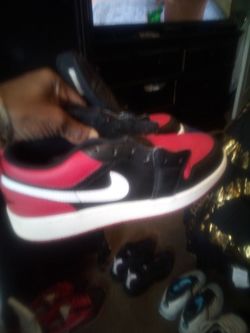 Shoe's