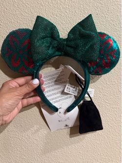 Disney Aulani Light Up Headband Ears