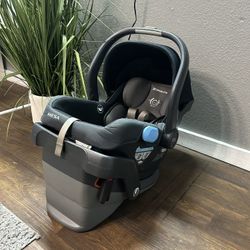 Uppababy Mesa Car seat
