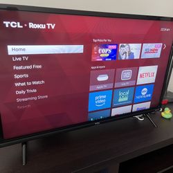 TCL 32” 1080p Roku TV