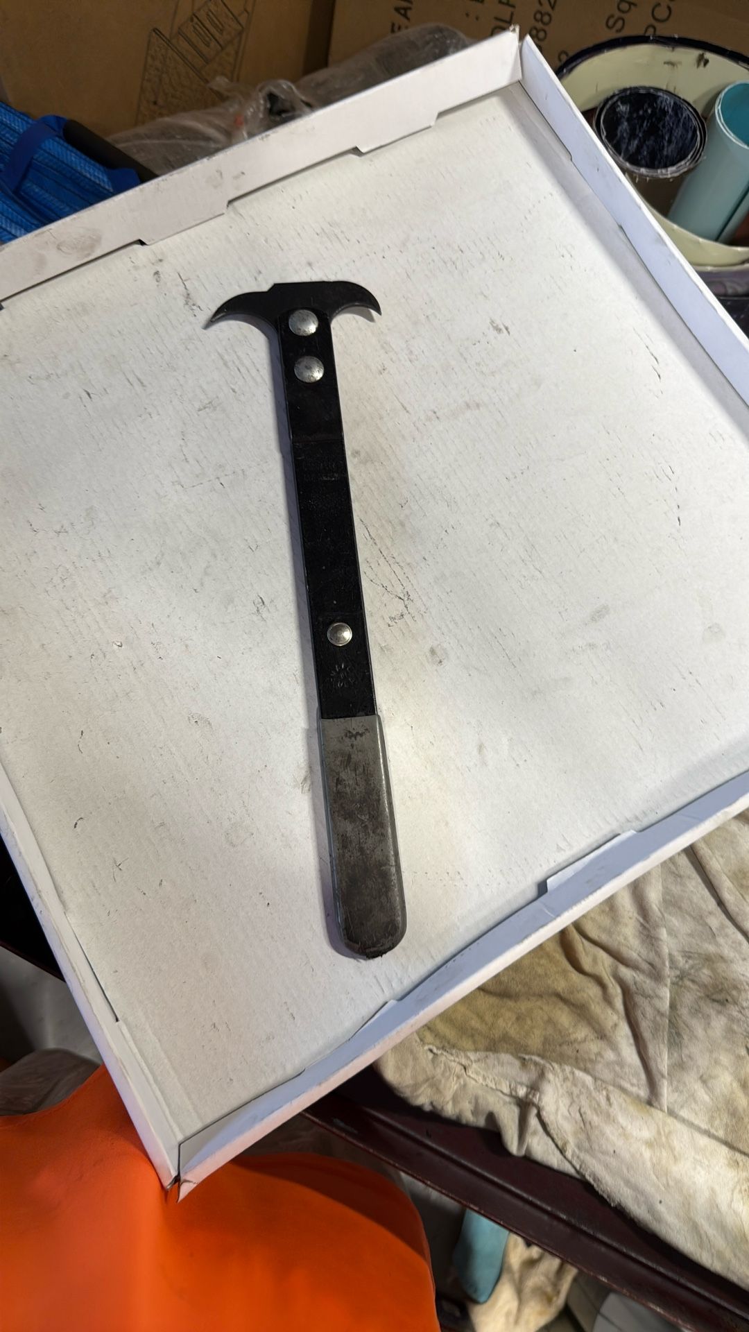 Cornwell Seal Puller