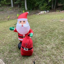 Outdoor Christmas Inflatable Santa  With Gift Bag