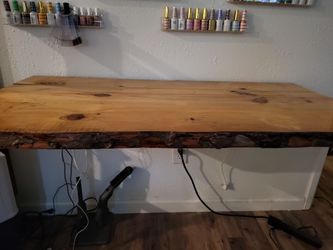 Desk. Wood tree like desk
