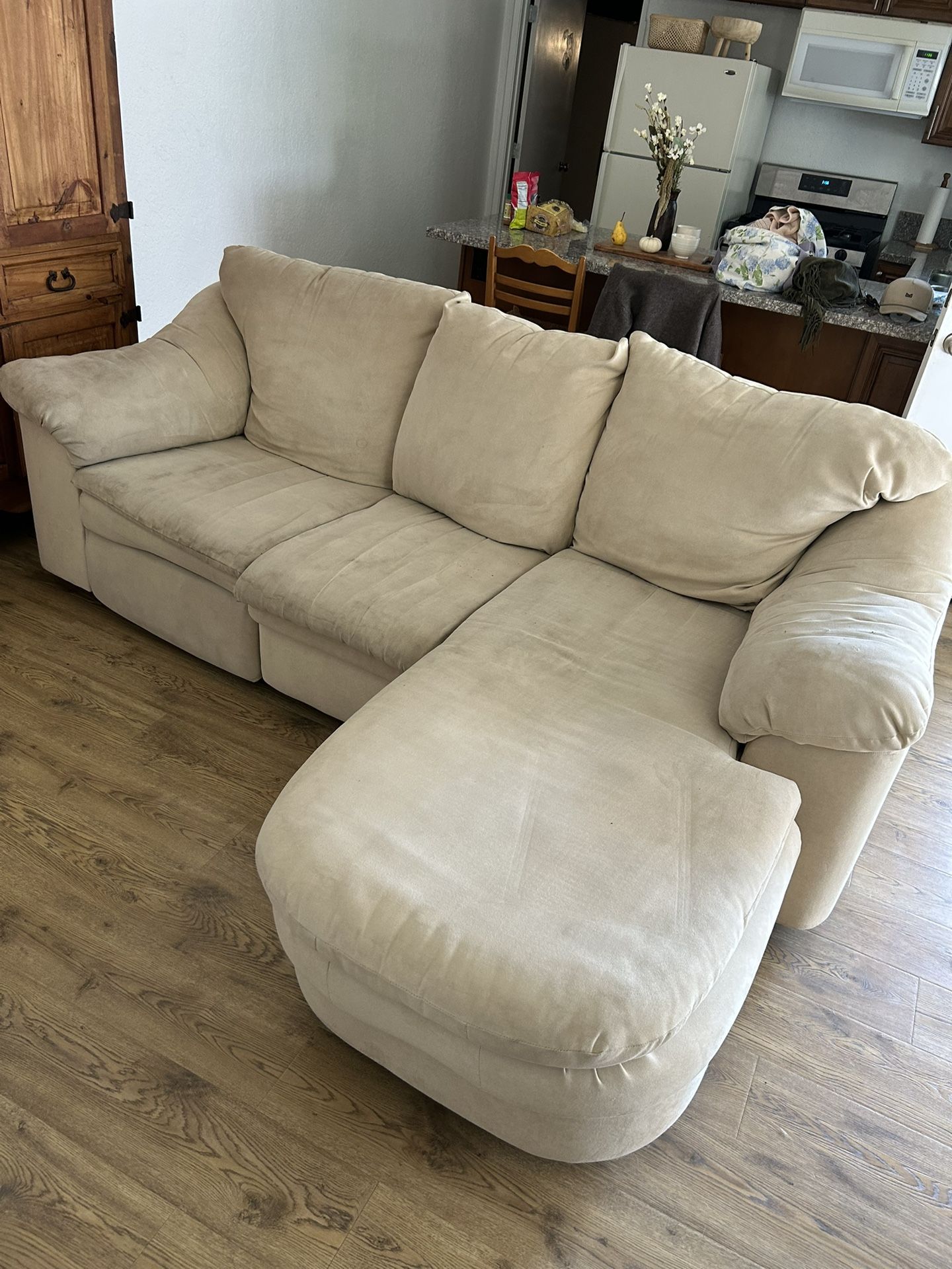 Couch With Recliner