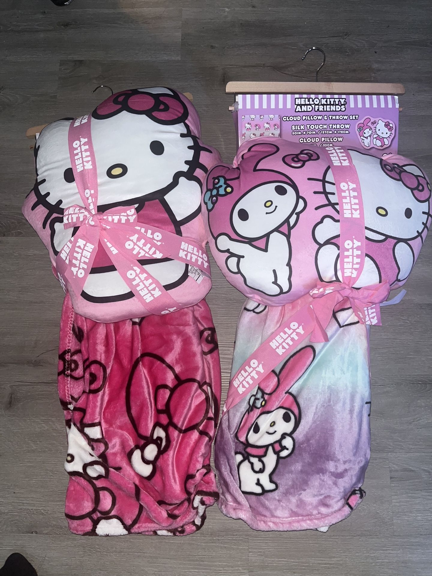 Hello Kitty Blanket & Pillow