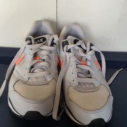 Size 5 1/2 Youth. Nike Air Max