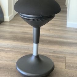 Motion Stool by UPLIFT Desk