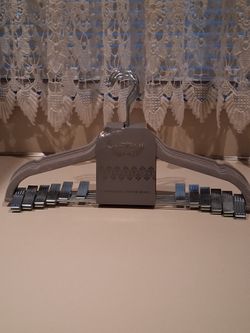 Amari 6 Hangers Super Heavy Gray Velvet New 