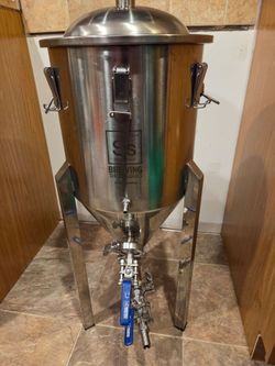 SS brewtech 7 gallon conical