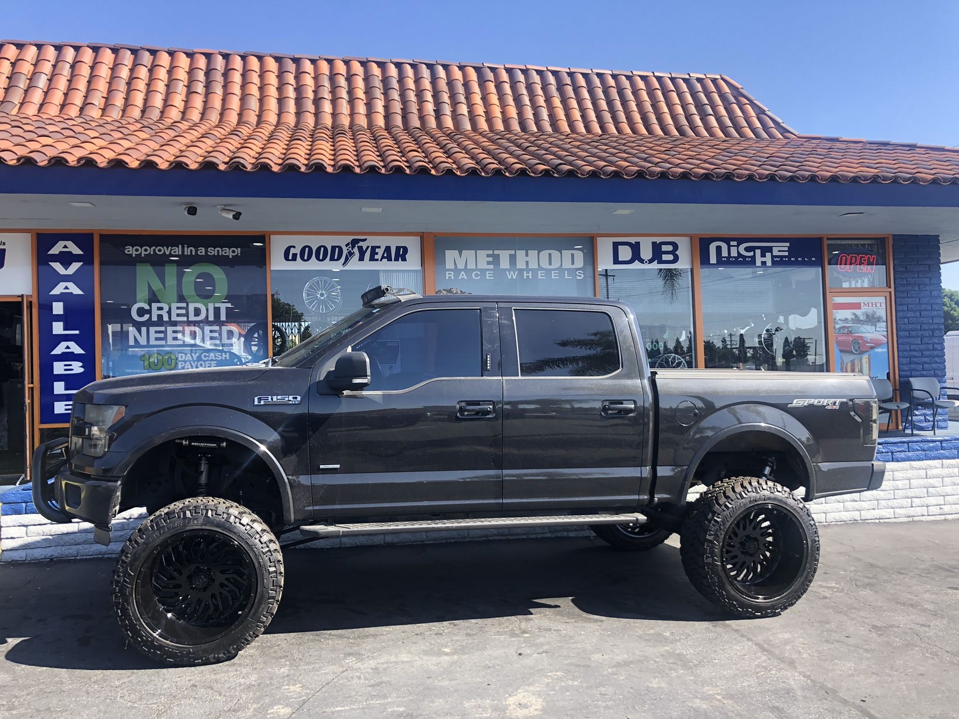 24 INCH WHEELS AND TIRES TIS 24x14