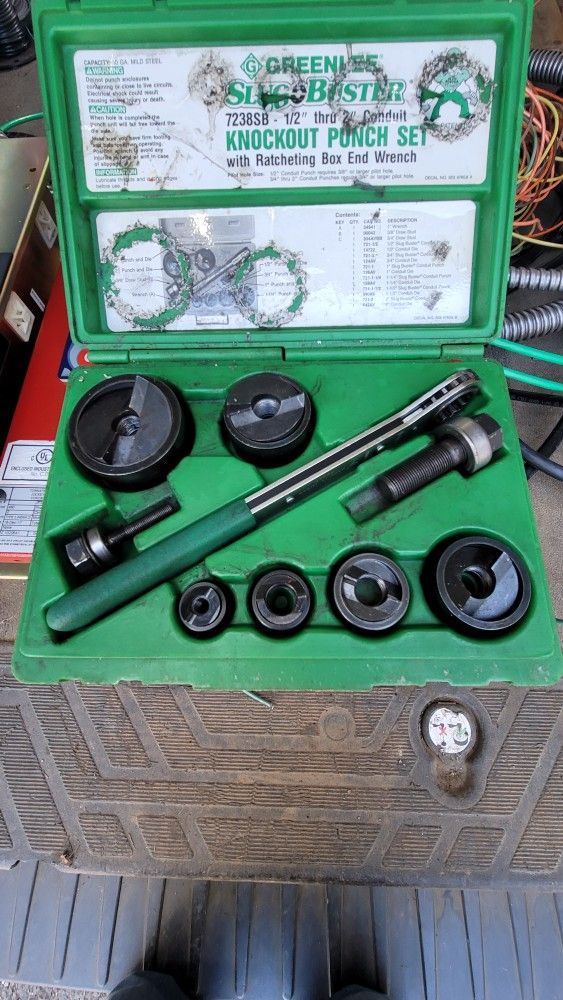 Greenlee Punch Set