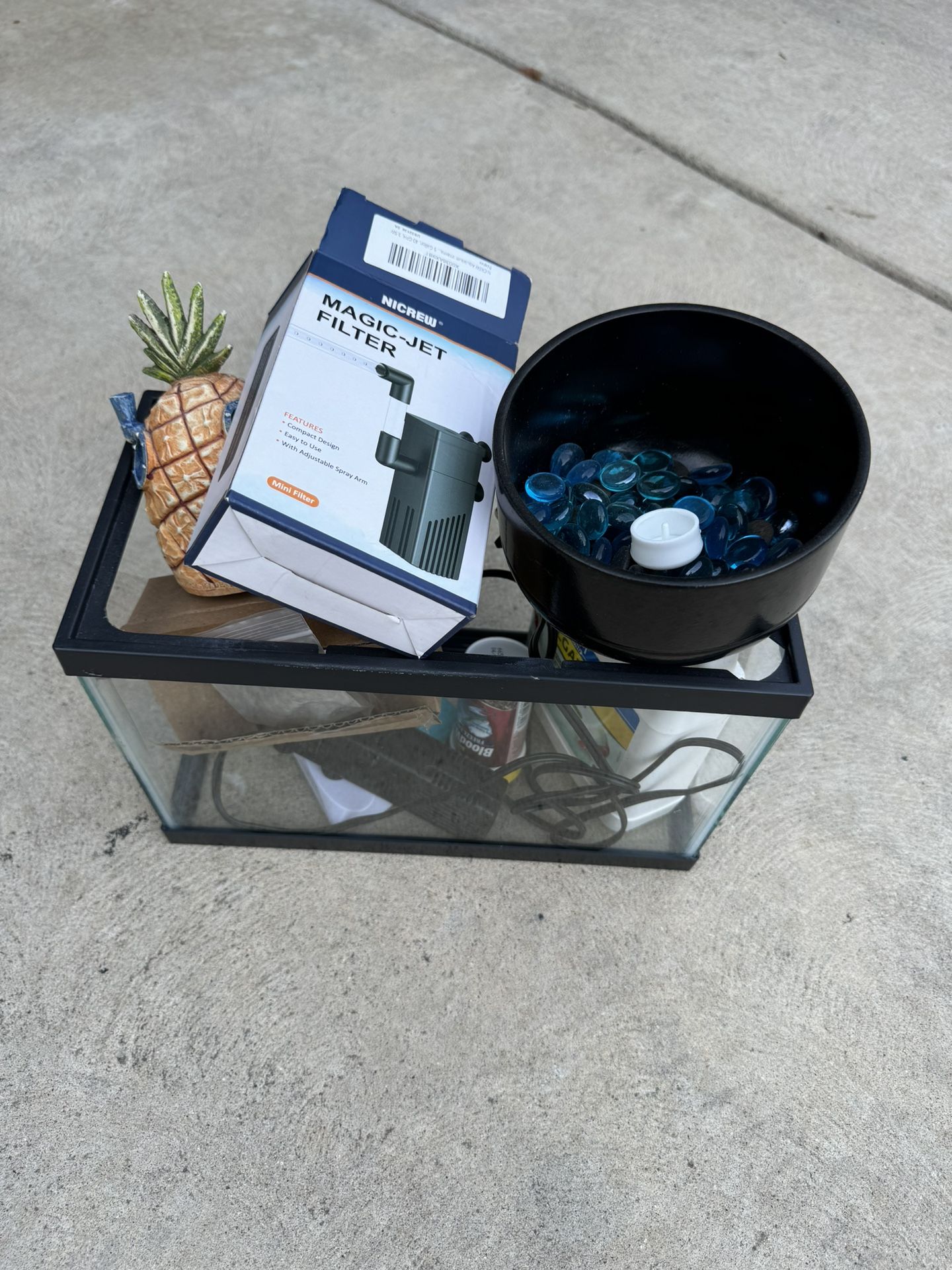 Fish Tank With Pump And Accessories