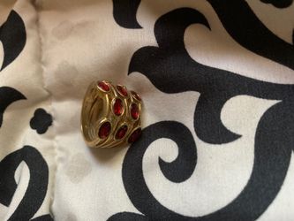 Gold. Ring