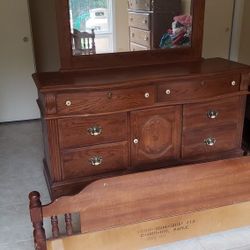 Large Bed room chest with mirror. Sold wood