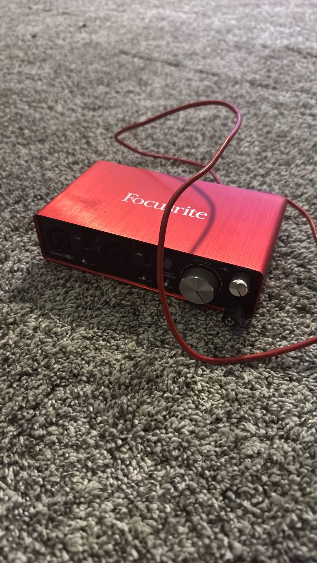 Focusrite Scarlett 2i2 - Like New