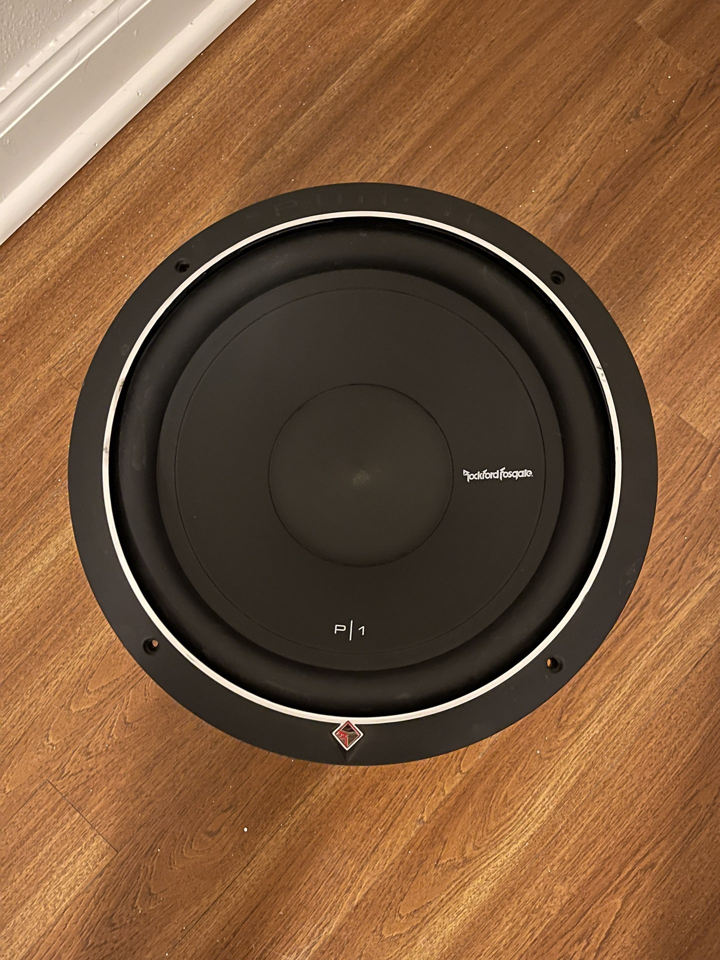 Rockford P1 Subwoofer