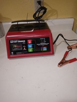 Cen-tech  Portable Battery Charger And Jumpstart  10-20-50 Amps  12 Volt Battery 