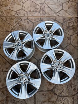 2019-2024 Toyota Rav4 Rims in Silver (17 inch)
