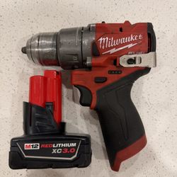Milwaukee Fuel 1/2” Hammer Drill With 3ah Battery Pack